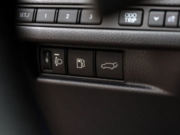 Lexus LBX